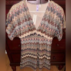 Francesca's Collections Brown Tan Graphic Cap Sleeve Mini Dress